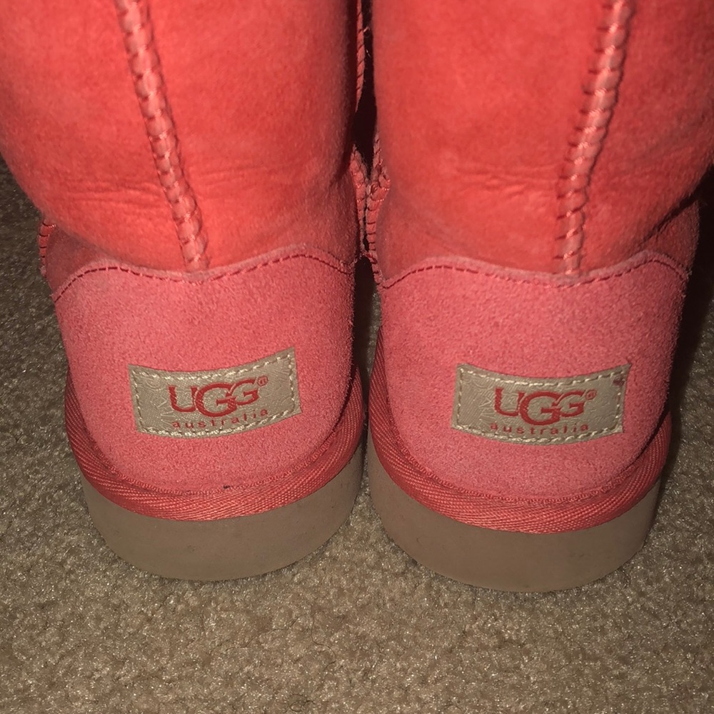 UGGs